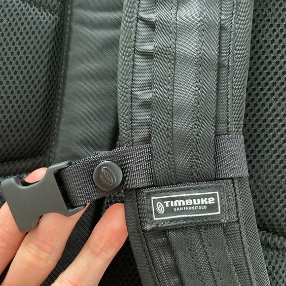 Timbuk2 black backpack - Picture 4 of 10
